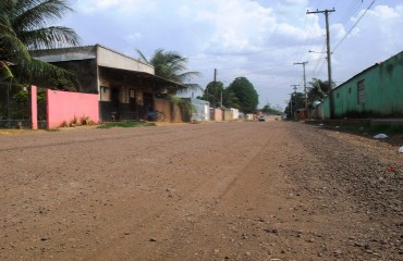 CASCA DE OVO – Moradores do bairro Igarapé estão indignados com asfalto – FOTOS