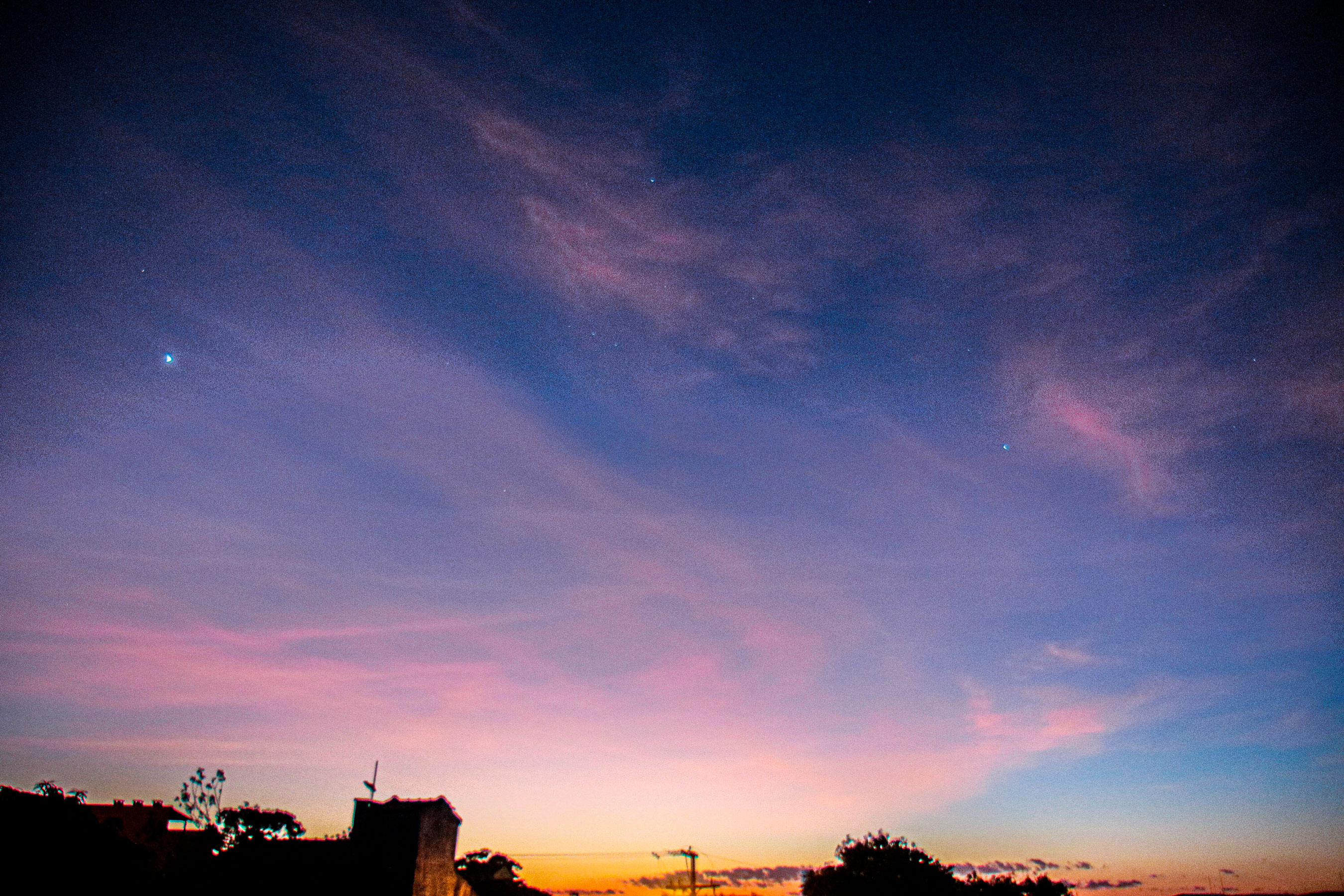 ASTRONOMIA: Cinco planetas poderão ser vistos a olho nú nos próximos dias