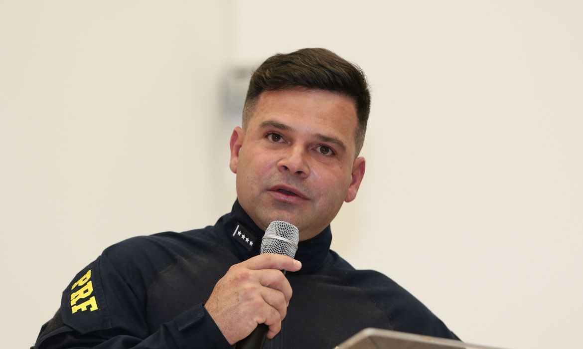 DE FÉRIAS: MPF pede afastamento imediato de diretor-geral da PRF