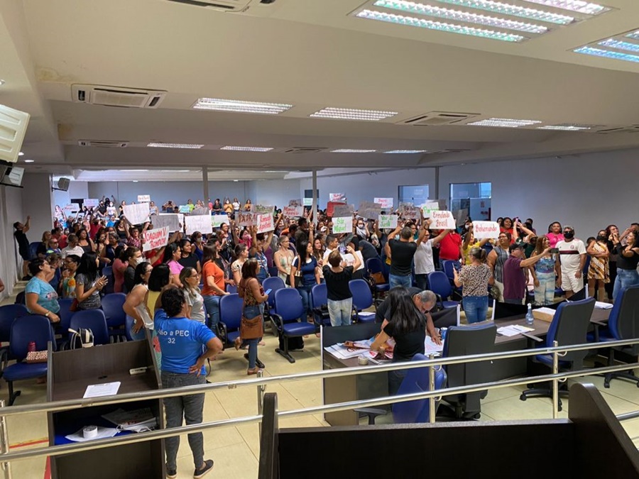 LUTA SINDICAL: Prefeitura prevê devolução dos valores descontados dos professores municipais