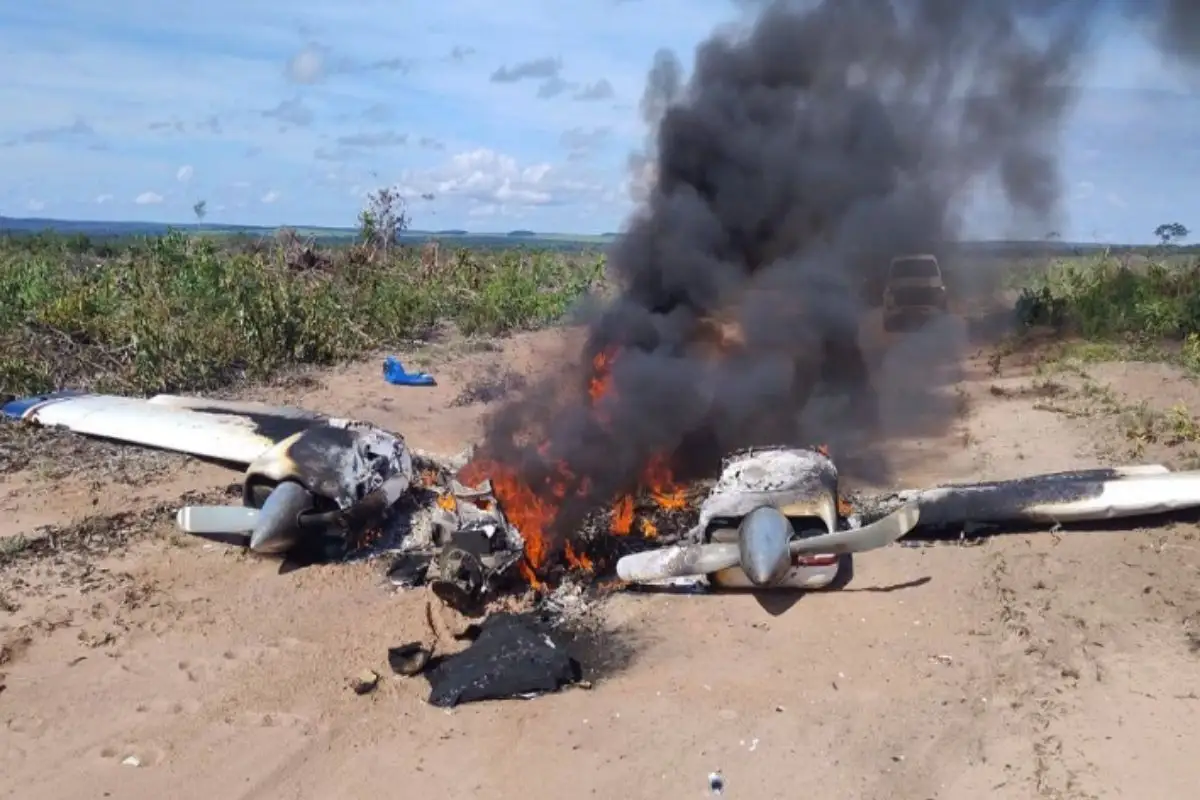 CENTRO OESTE: Avião bimotor explode em área de difícil acesso em Mato Grosso