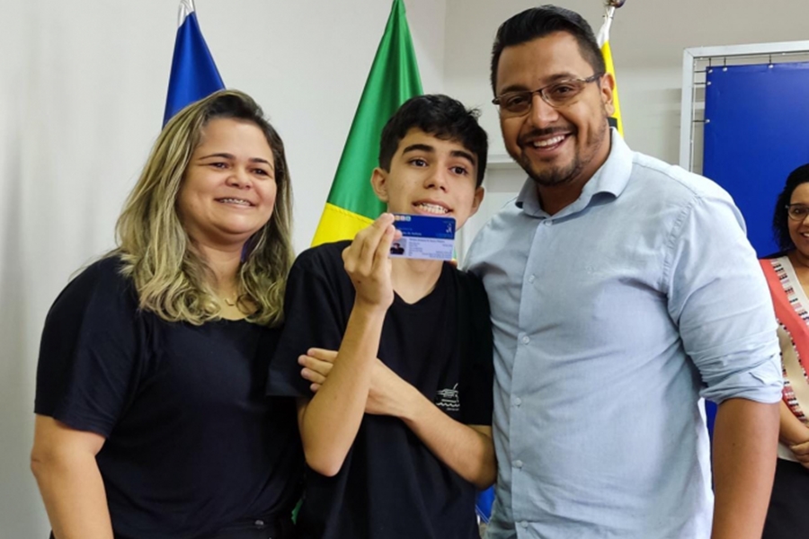 NO DIA DA INCLUSÃO: Dr. Gilber Mercês e Sua Lei - Um Marco para a Comunidade Autista