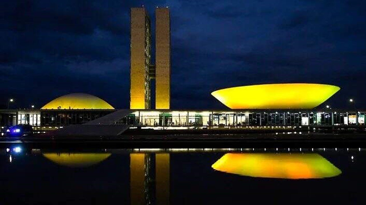 NA MESMA BALANÇA: Nova Lei de Impeachment inclui prefeitos, vereadores e secretários municipais  