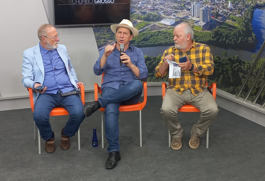 TRABALHO DURO: Ivo Cassol diz em Ji-Paraná que vai reerguer o Estado