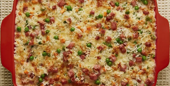 ALMOÇO: Confira a receita de um saboroso arroz de forno