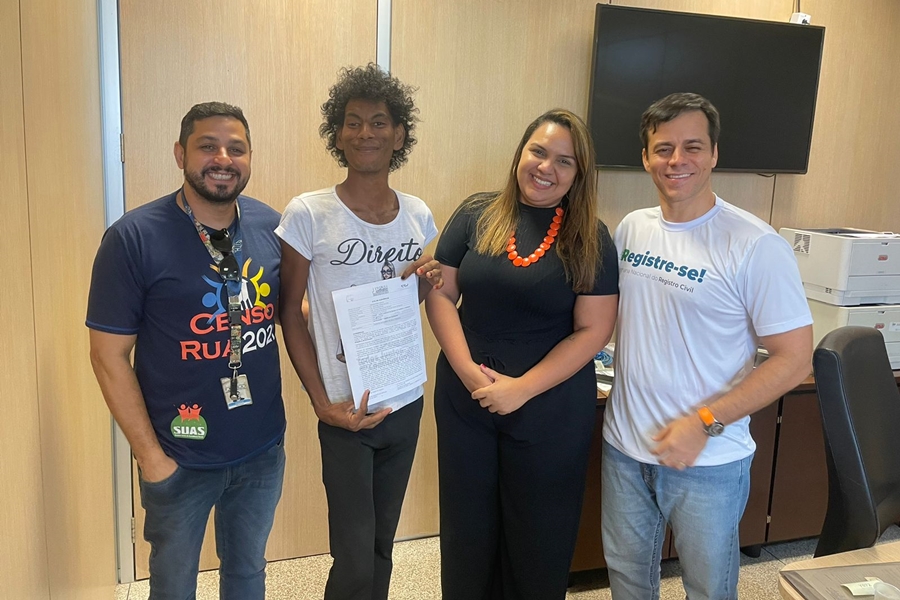 CENTRO POP: Ação Judicial concede retificação de nome de mulher trans em situação de rua