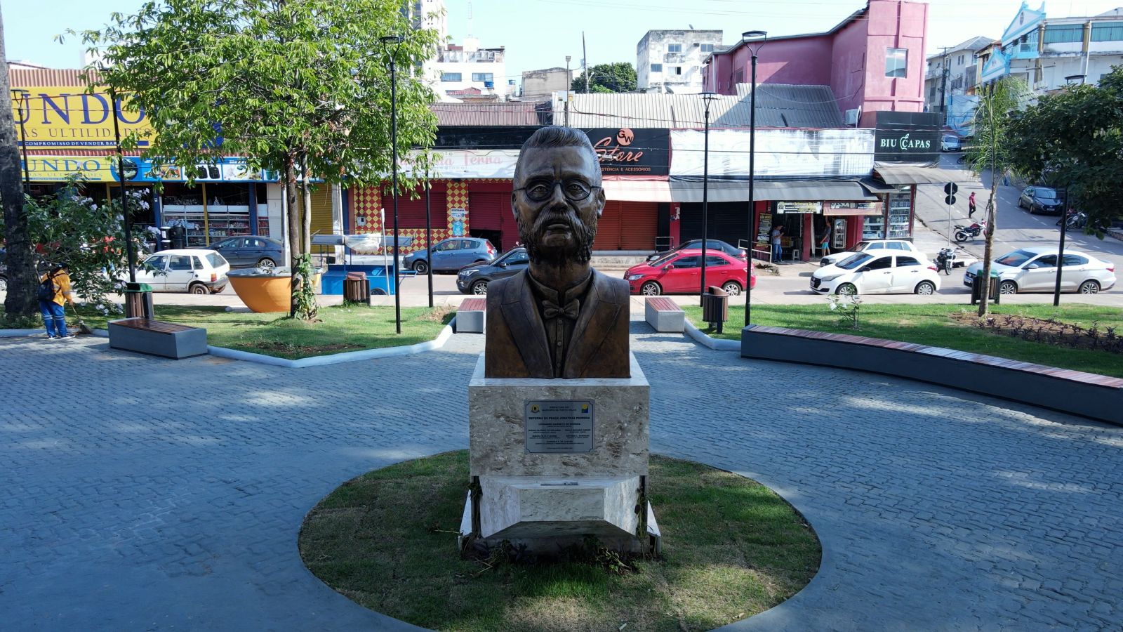 EM PORTO VELHO: Patrulha da manutenção avança e recupera áreas de convivência