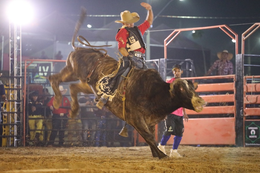 FESTA: 2ª edição da ExpoPorto está acontecendo no Parque dos Tanques, em Porto Velho