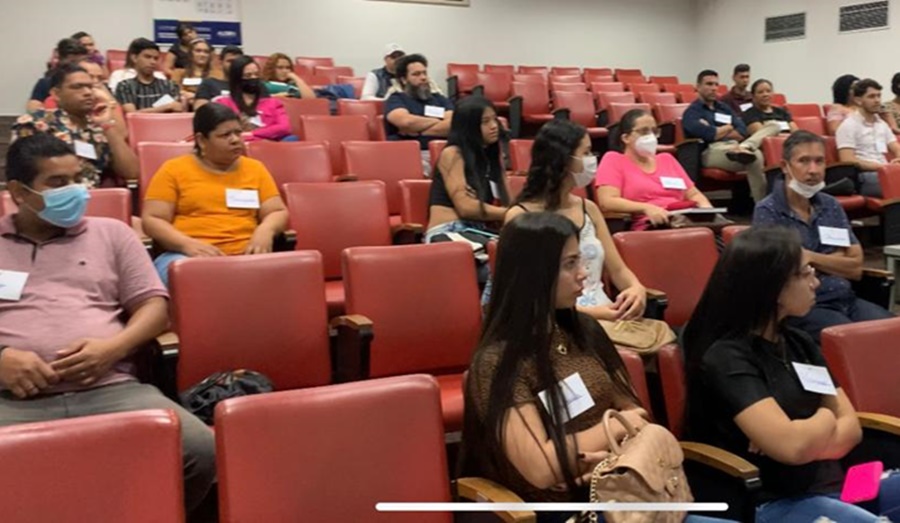 APERFEIÇOAMENTO: Escola do Legislativo reabre oferecendo diversos cursos 