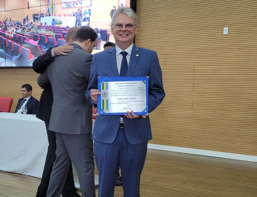 HONRARIA: Assembleia Legislativa entrega a maior comenda da casa de leis a Elton Sadi Fülber