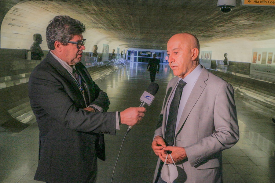 PROJETO: Confúcio Moura aguarda as eleições para a retomada do debate da herança digital