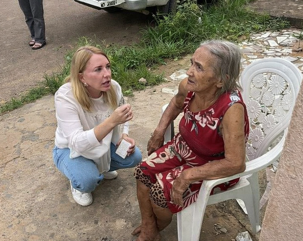 IEDA CHAVES: Deputada resgata idosa, 10 animais e revela drama humano em Porto Velho