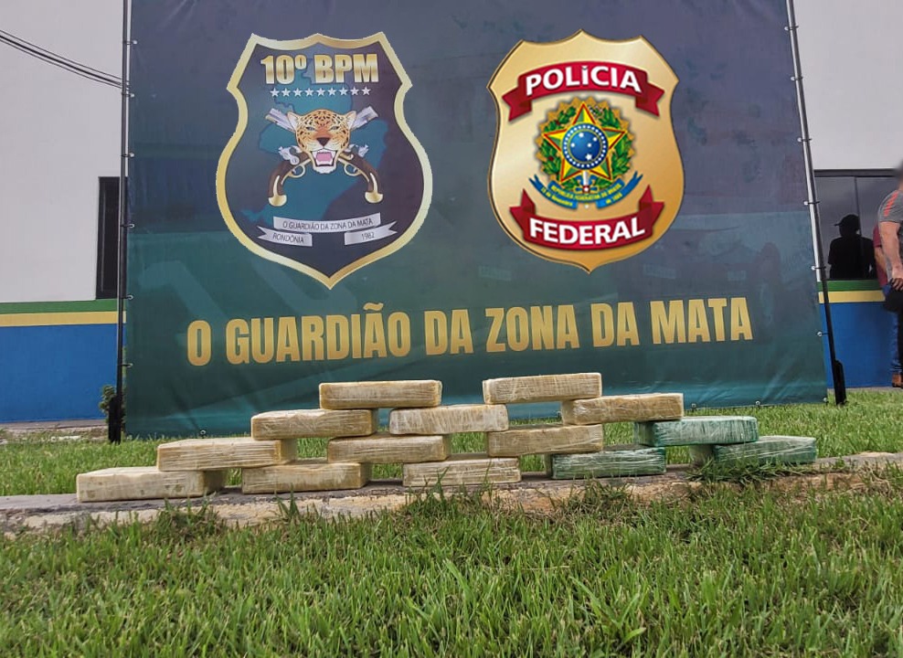 AÇÃO CONJUNTA: PF e PM prendem homem com 14 quilos de cocaína no porta-malas de carro
