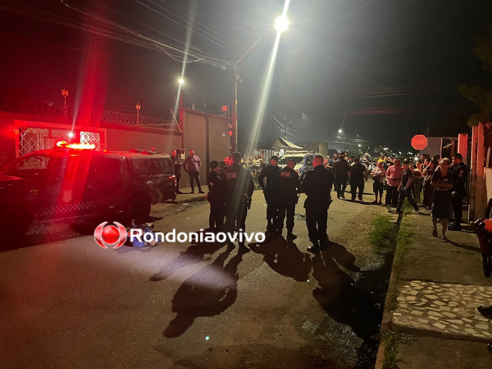 PERSEGUIÇÃO: Apenado e namorada com moto furtada se envolvem em grave acidente durante fuga