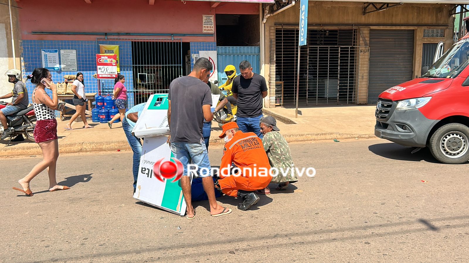 VÍDEO: Gravíssimo acidente deixa criança e mais duas pessoas feridas