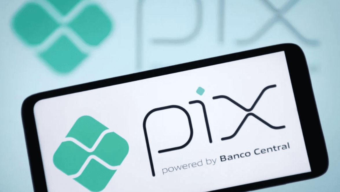 PIX FALSO: Moto aplicativo é preso por aplicar golpe em empresa de locação 