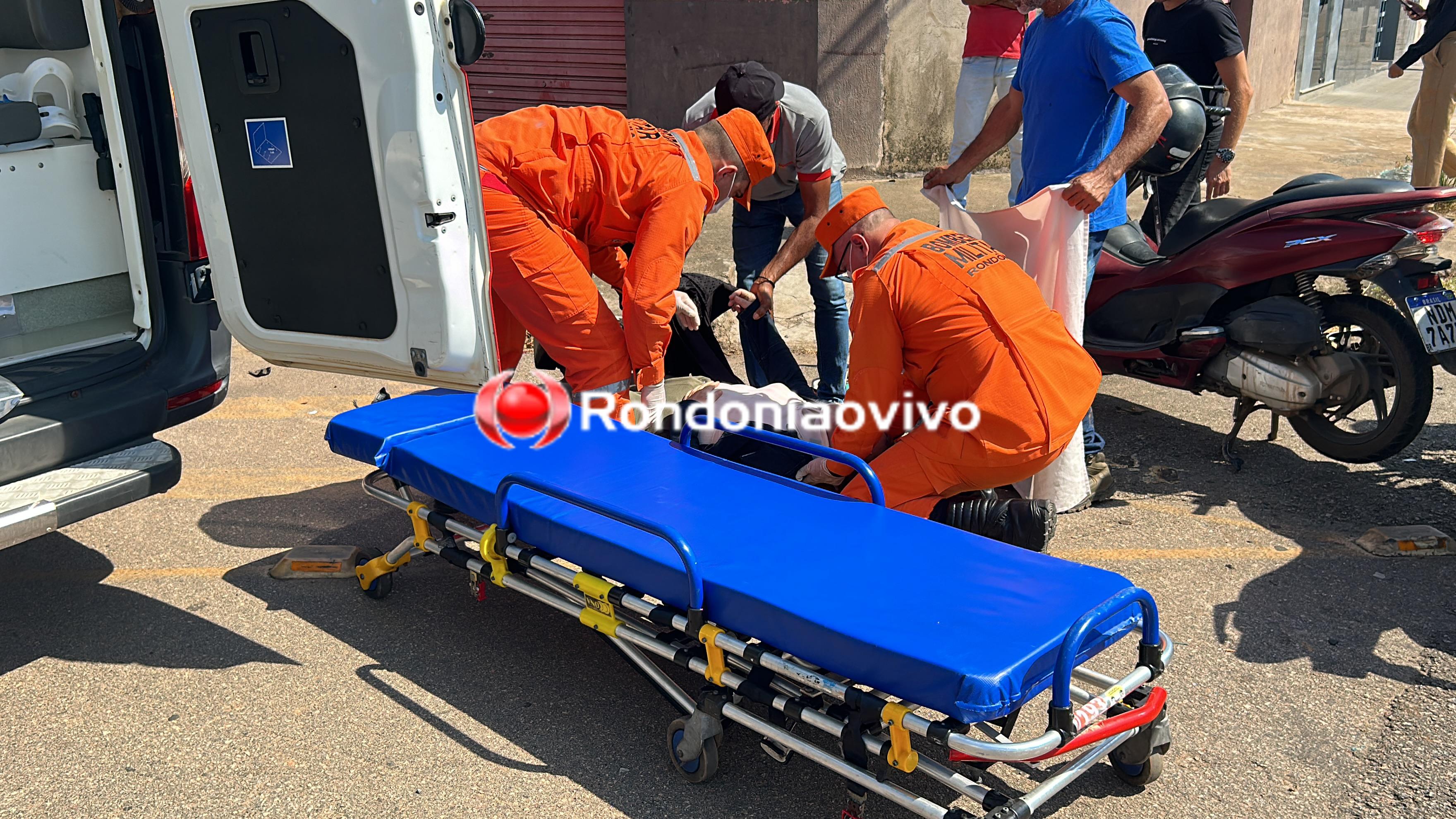 VÍDEO: Taxista avança preferencial e atropela mulher em motocicleta