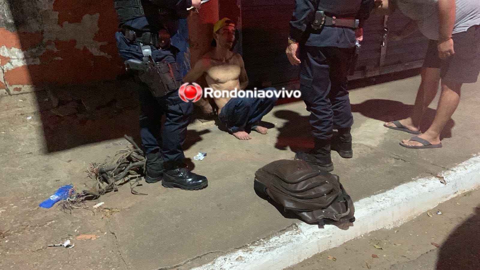 NO CENTRO: Ladrão ameaça matar vítima ao ser flagrado em residência e é pego pela população 