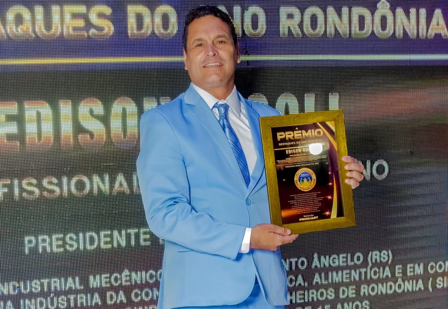 RECONHECIMENTO: Presidente do CREA-RO recebe prêmio Destaques do Ano Rondônia