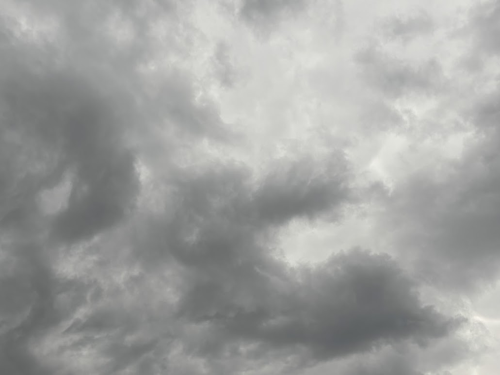 COM CHUVA: Rondônia tem última quarta (30) do ano com tempo encoberto e nublado