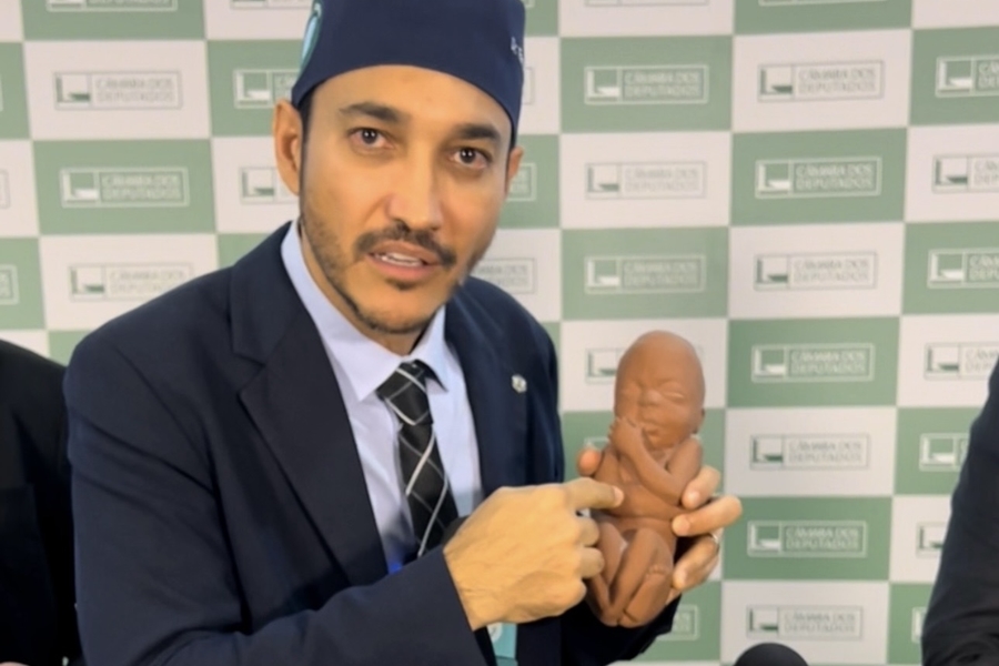 FERNANDO MÁXIMO: Deputado posiciona-se contra a utilização da injeção letal para casos de aborto