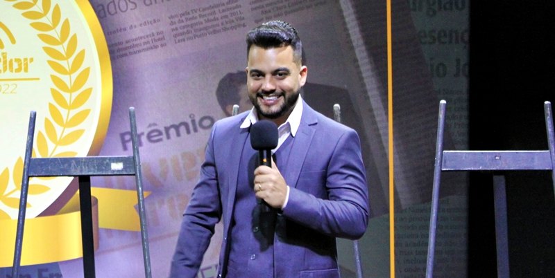 DESTAQUE: Maike Lara é homenageado como jovem empreendedor da década