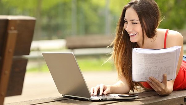 AULAS: O segredo para ter um bom desempenho estudando online