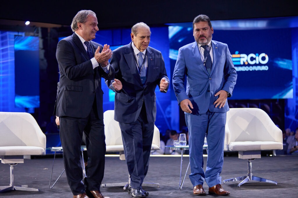 SICOMÉRCIO 2025: CNC lança programa para os microempreendedores brasileiros