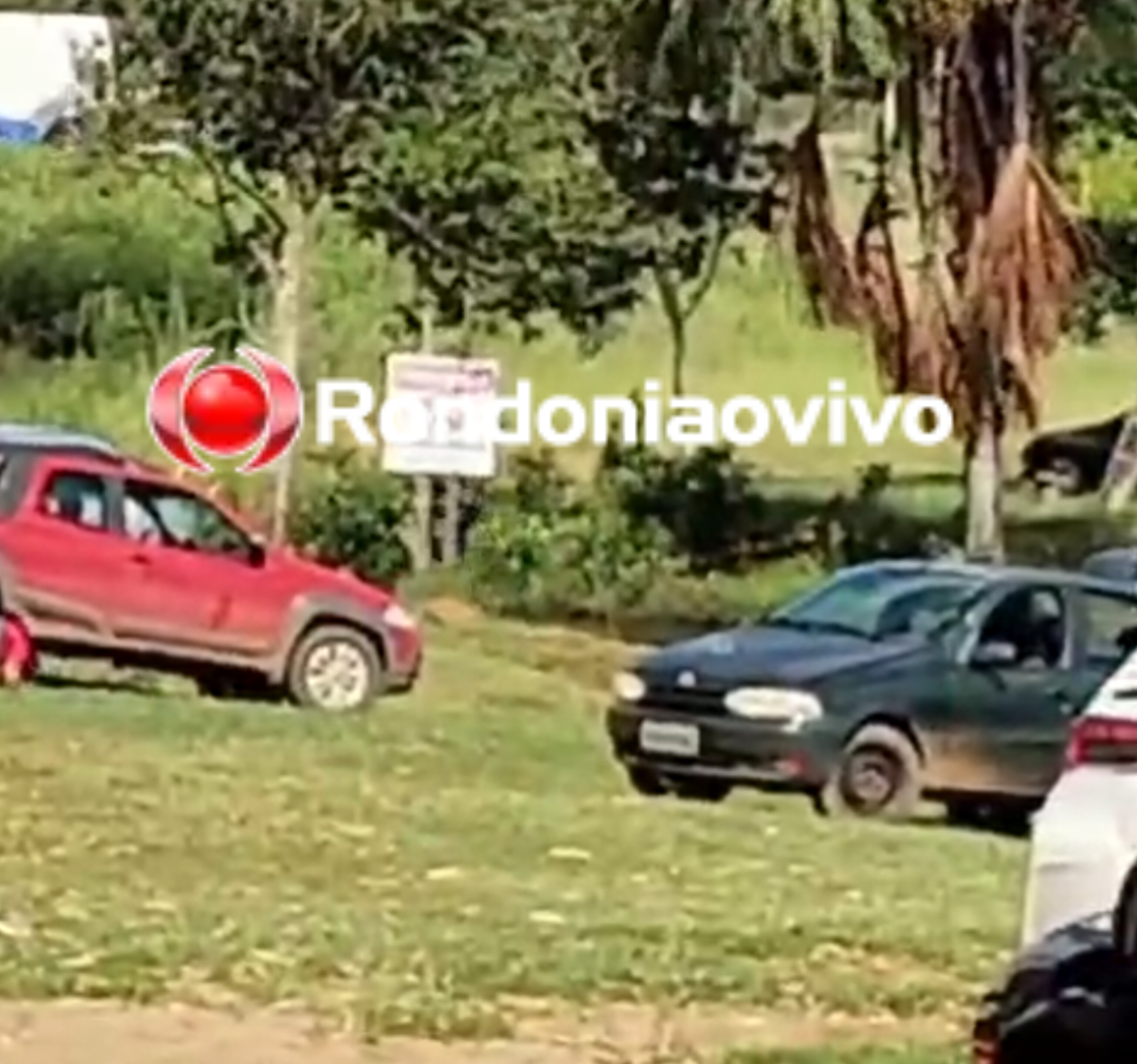 BR-364: Ataque a tiros em balneário deixa três feridos e jovem morto - VÍDEO 