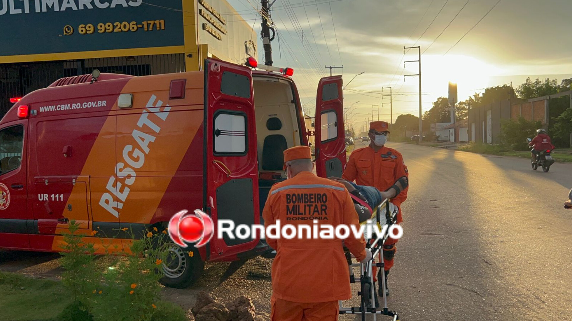 VÍDEO: Motoboy sofre ferimentos após acidente envolvendo motorista de aplicativo 