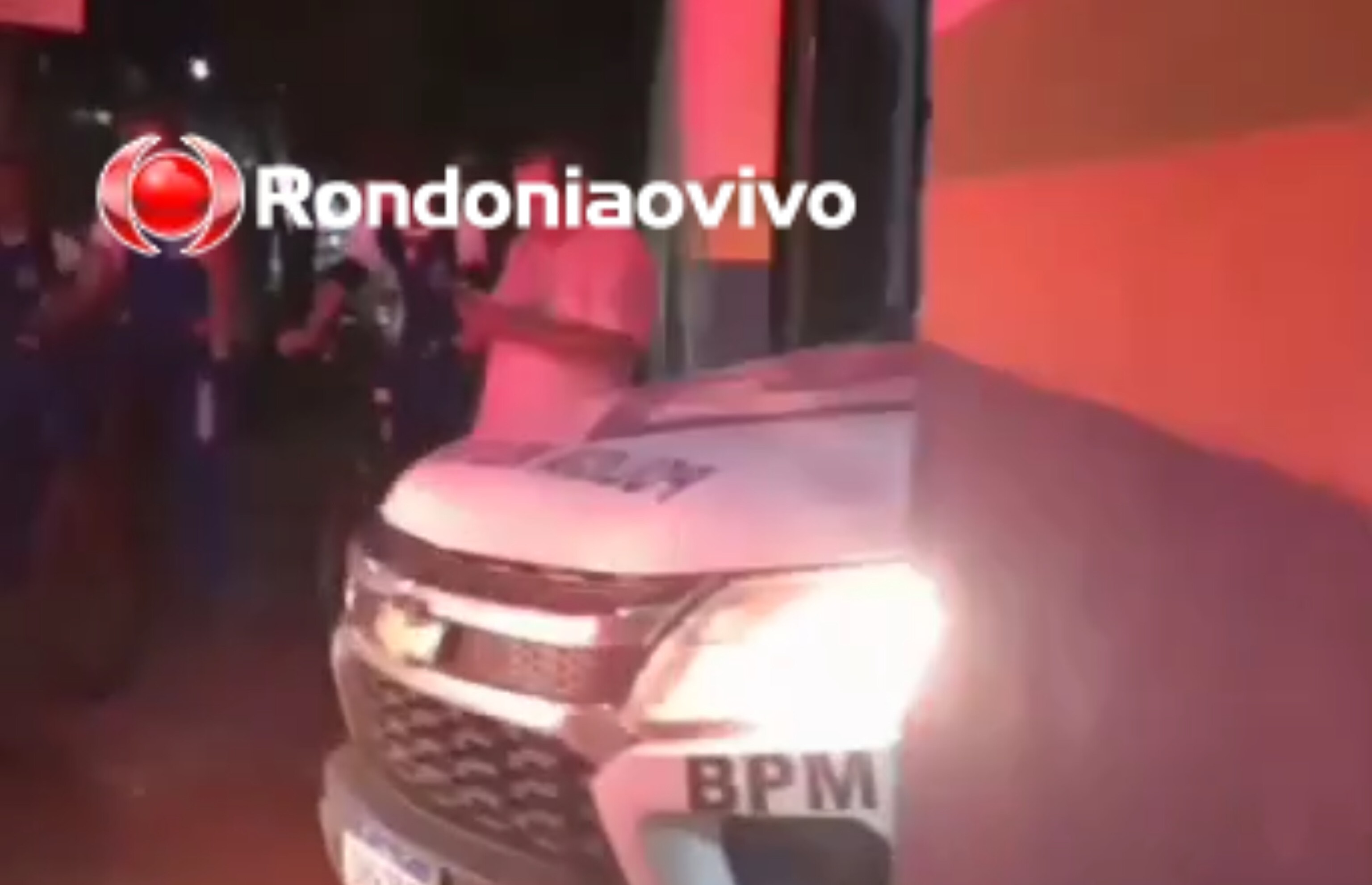 JOÃO BENTO: Criminoso armado é preso dentro de escola após vítima reagir a roubo 