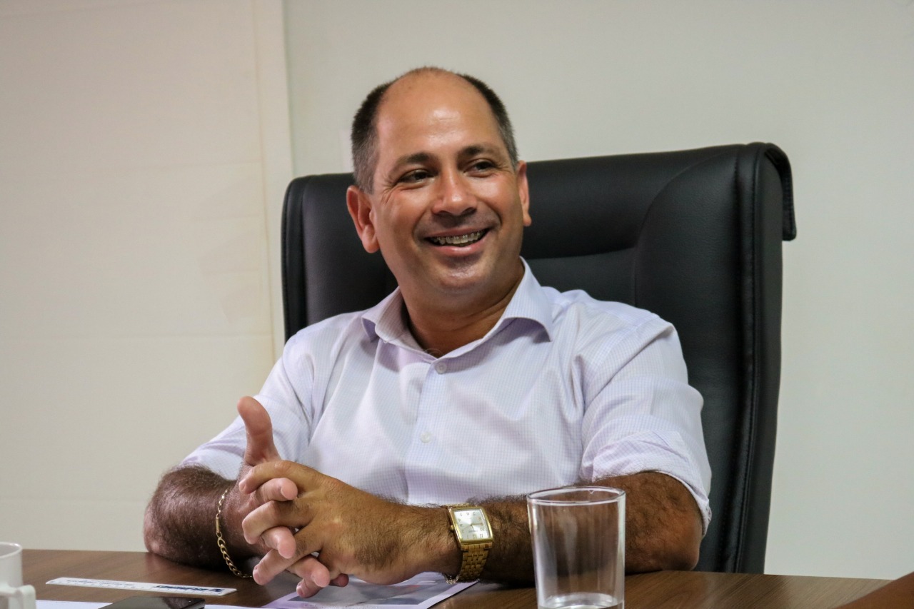 ELEIÇÕES 2024: Em enquete, Leomar Patrício é pré-candidato preferido de Machadinho do Oeste