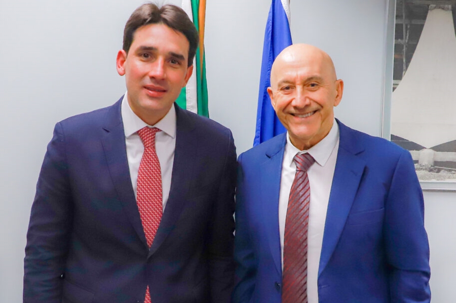 CONFÚCIO MOURA: Dragagem à vista para enfrentar a seca e melhorar o tráfego fluvial no Madeira