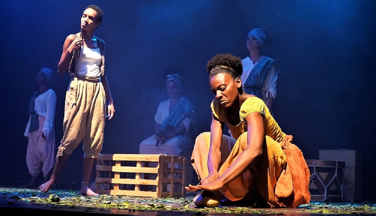 INVISÍVEIS: Semear Cultura seleciona mulheres de teatro para participarem de projeto 