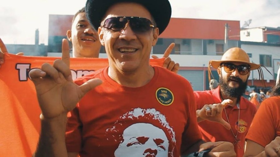 HIT: 'Perdeu Mané, não amola' é nova música do autor de 'Tá na hora do Jair Embora'