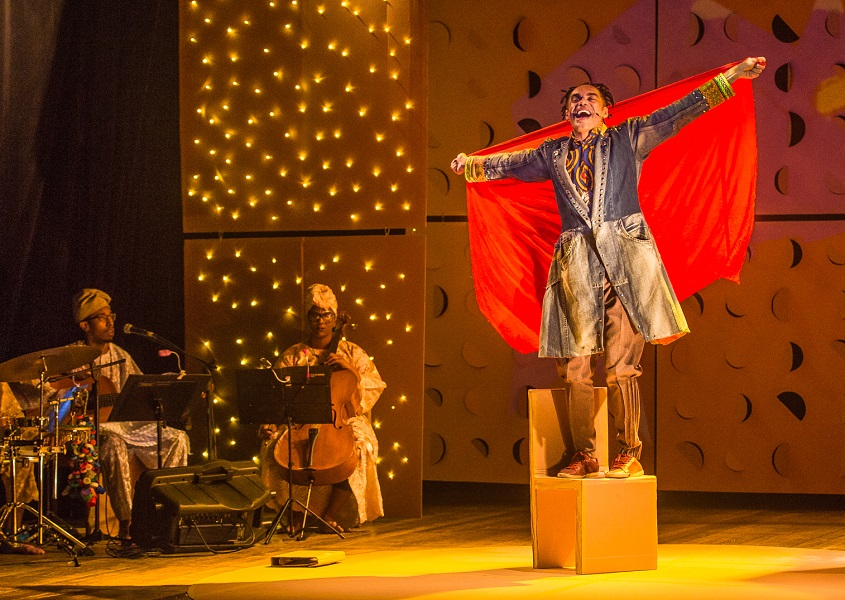 ESPETÁCULO: Confira a coluna 