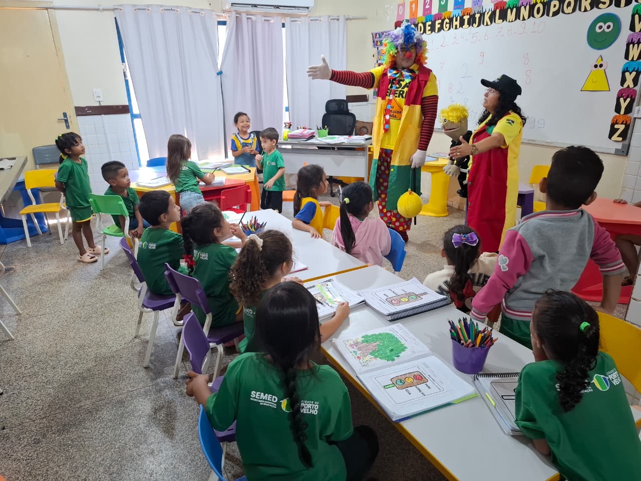 TRÂNSITO: Detran-RO ensina segurança viária de forma lúdica em escolas