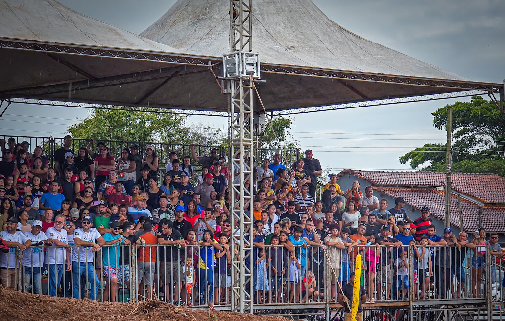 EVENTO: Motocross Regional Norte 2025 inicia em Guajará-Mirim e atrai 5 mil pessoas