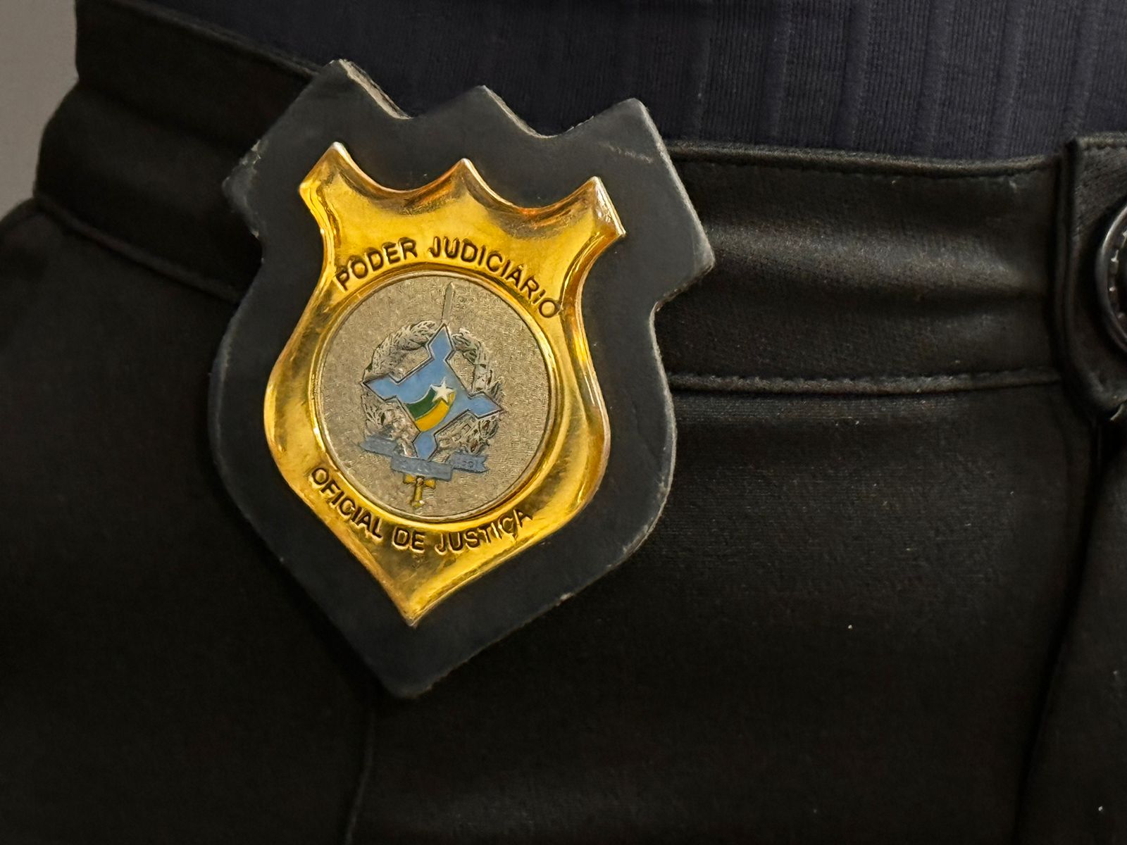 DEPUTADOS ESTADUAIS: Oficiais de Justiça alertam risco de exposição da população em Lei aprovada