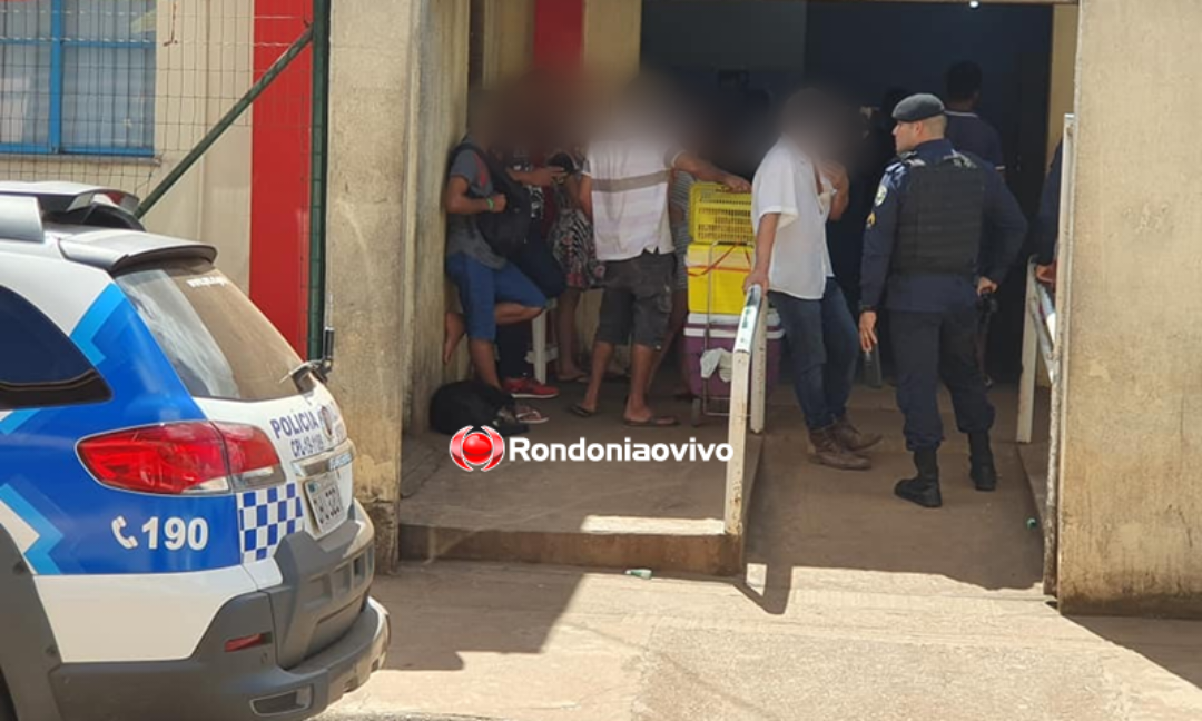 FLAGROU: Marido é esfaqueado após encontrar esposa sendo estuprada na cama