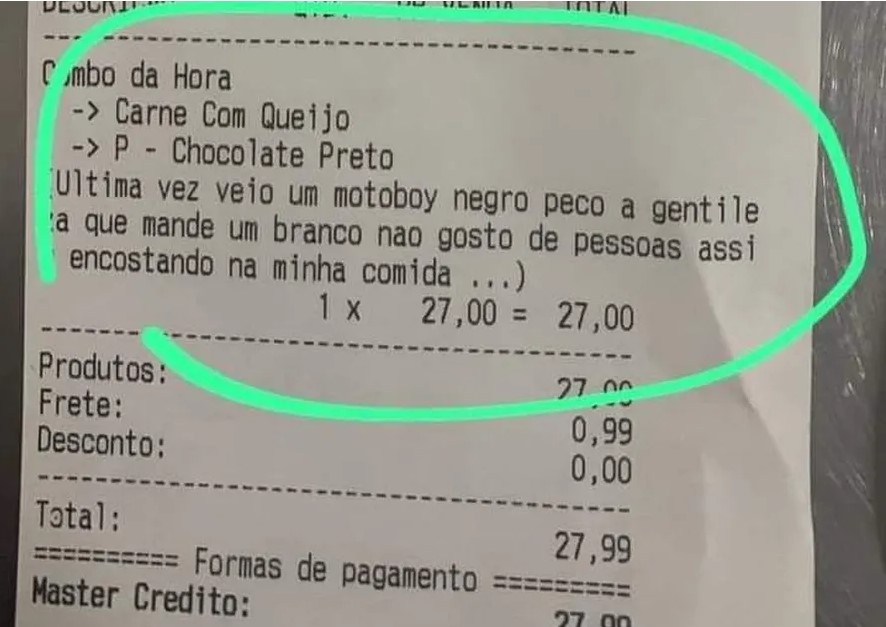 ABSURDO: 'Gentileza que mande um branco', diz mulher sobre motoboy negro