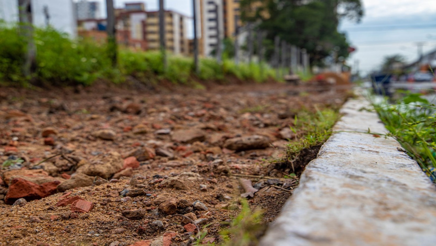 SERVIÇO BÁSICO: Calçadas do centro histórico de Porto Velho passam por restauração
