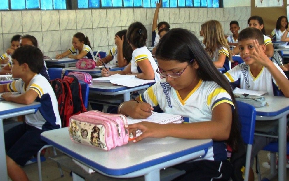 TAISSA SOUSA: Deputada destaca desafios do ensino tecnológico para alunos da zona rural