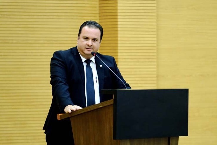 LUÍS DO HOSPITAL: Deputado propõe selo para incentivar contratação de vítimas de violência doméstica