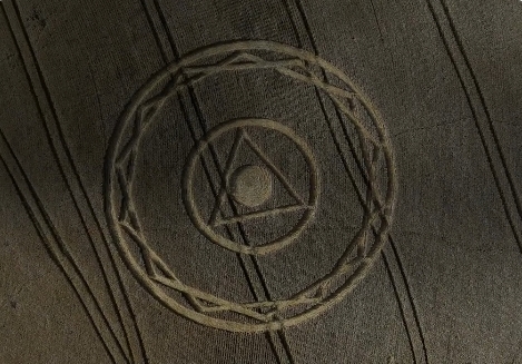 MISTÉRIO EM IPUAÇU: Novo agroglifo surge em plantação de trigo