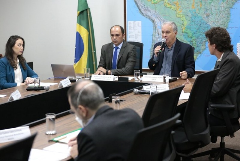 IDEIAS: Governo Federal instala Comitê Gestor do RegularizAgro