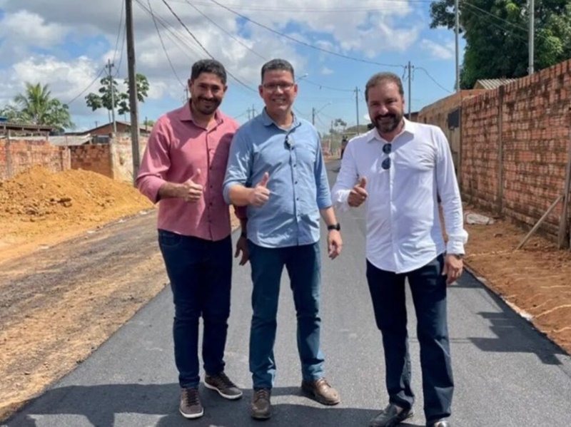 PAVIMENTAÇÃO: Márcio Pacele participa do lançamento das obras no bairro Rosalina de Carvalho