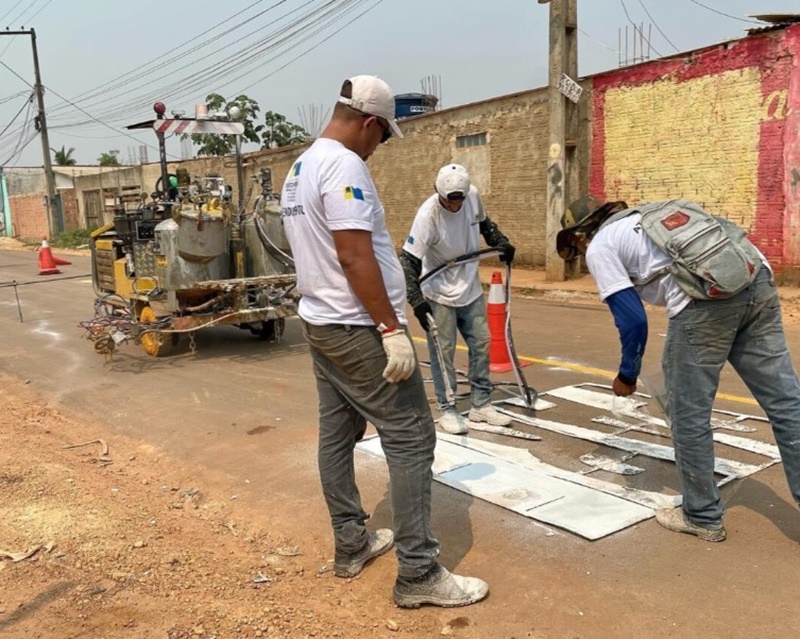 ATENDIDO: Semtran atende pedido de Márcio Pacele e faz sinalização no Rosalina de Carvalho