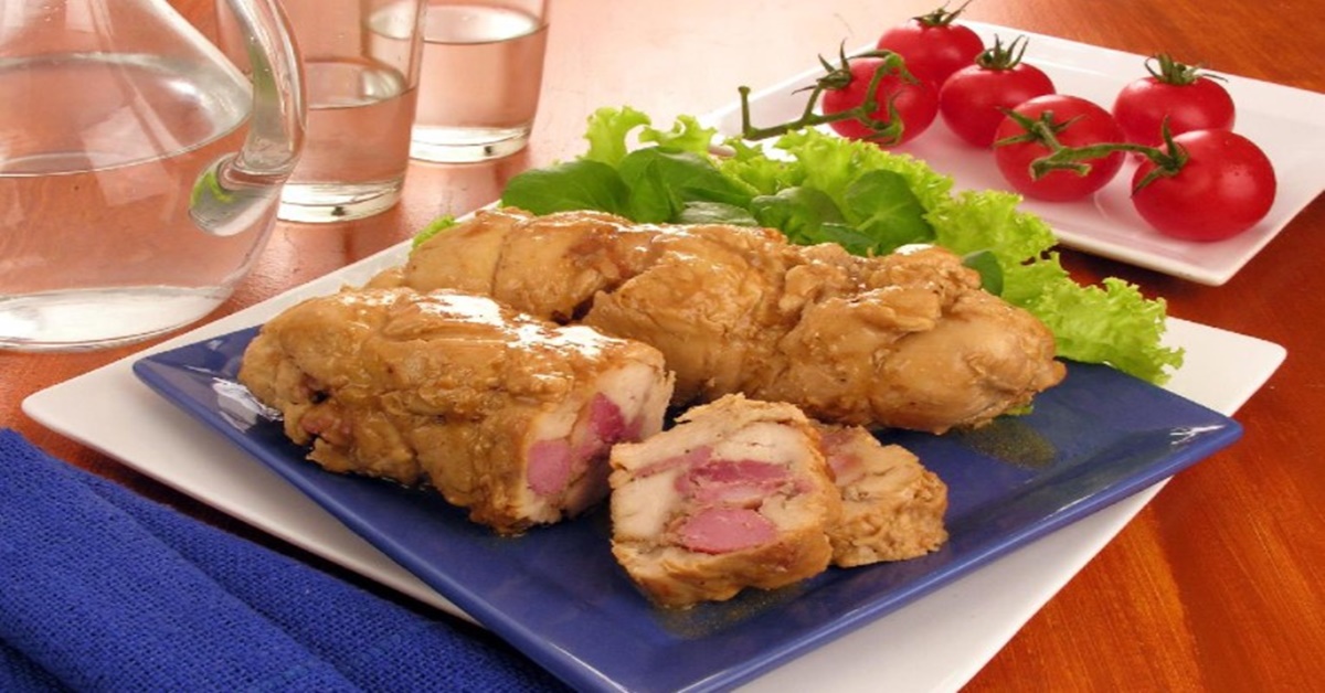COZINHA: Receita de peito de frango recheado com linguiça
