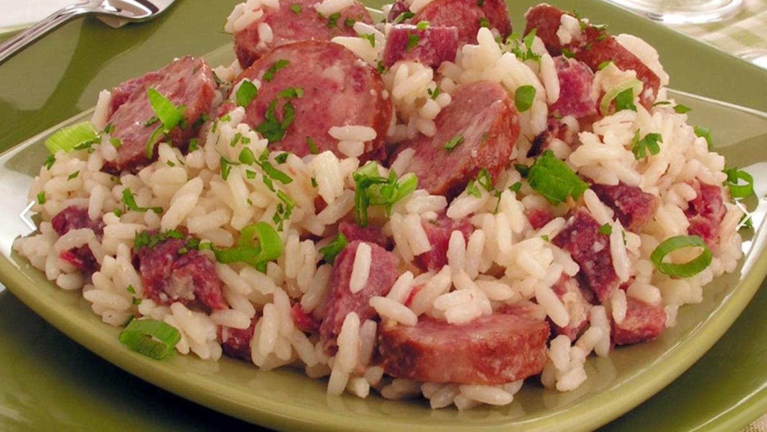 RECEITA: Aprenda a fazer um delicioso arroz carreteiro de pressão